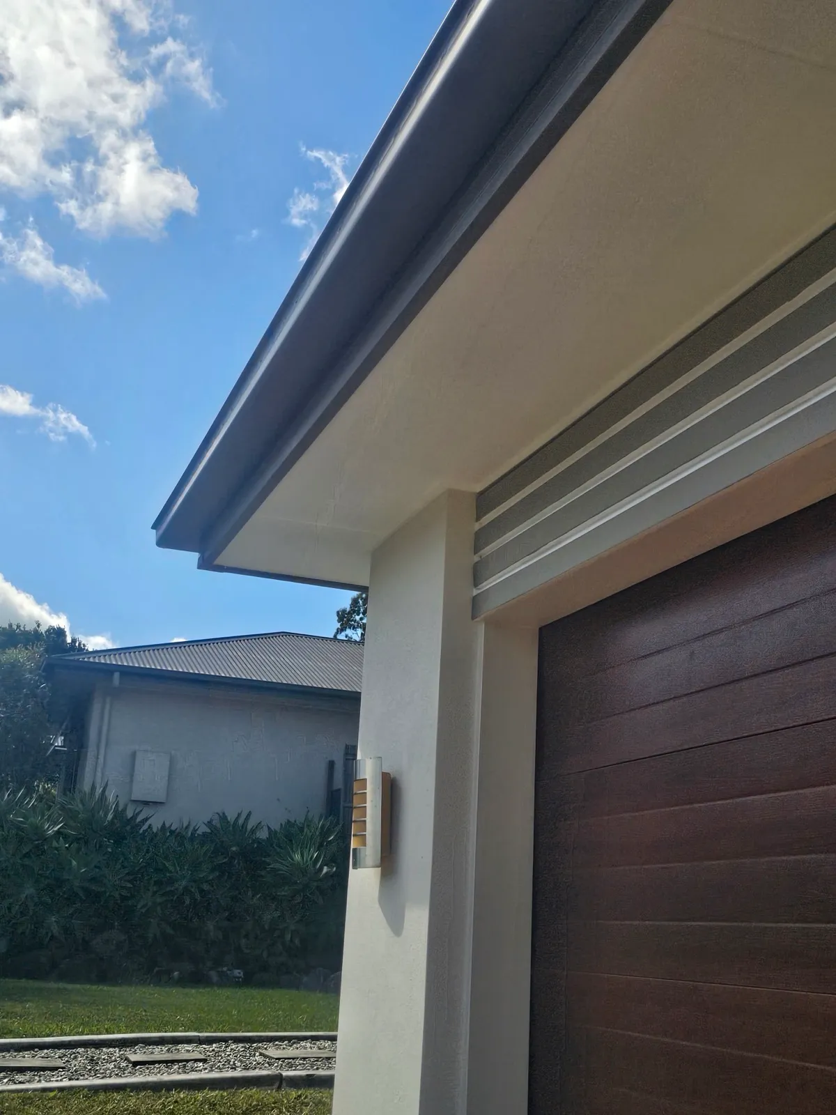 New colorbond gutter and fascia on rendered home